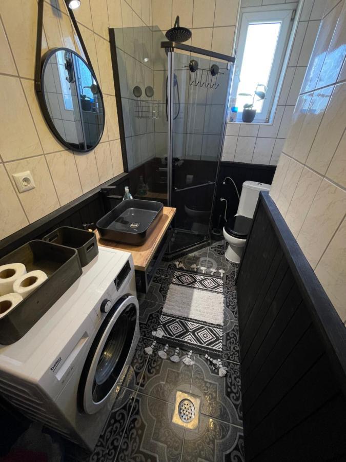 Cozy Bright Central Prishtine Bagian luar foto