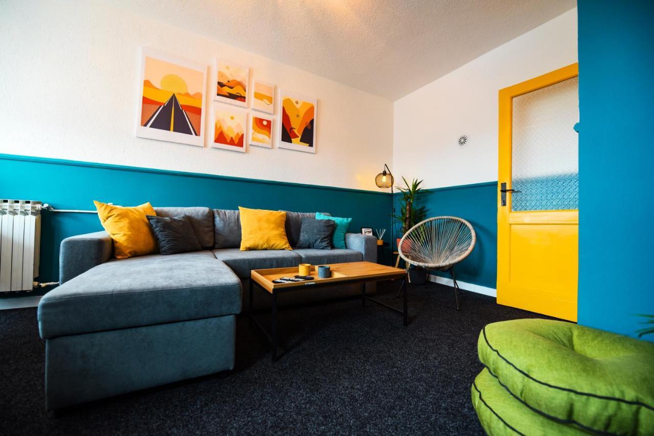 Cozy Bright Central Prishtine Bagian luar foto