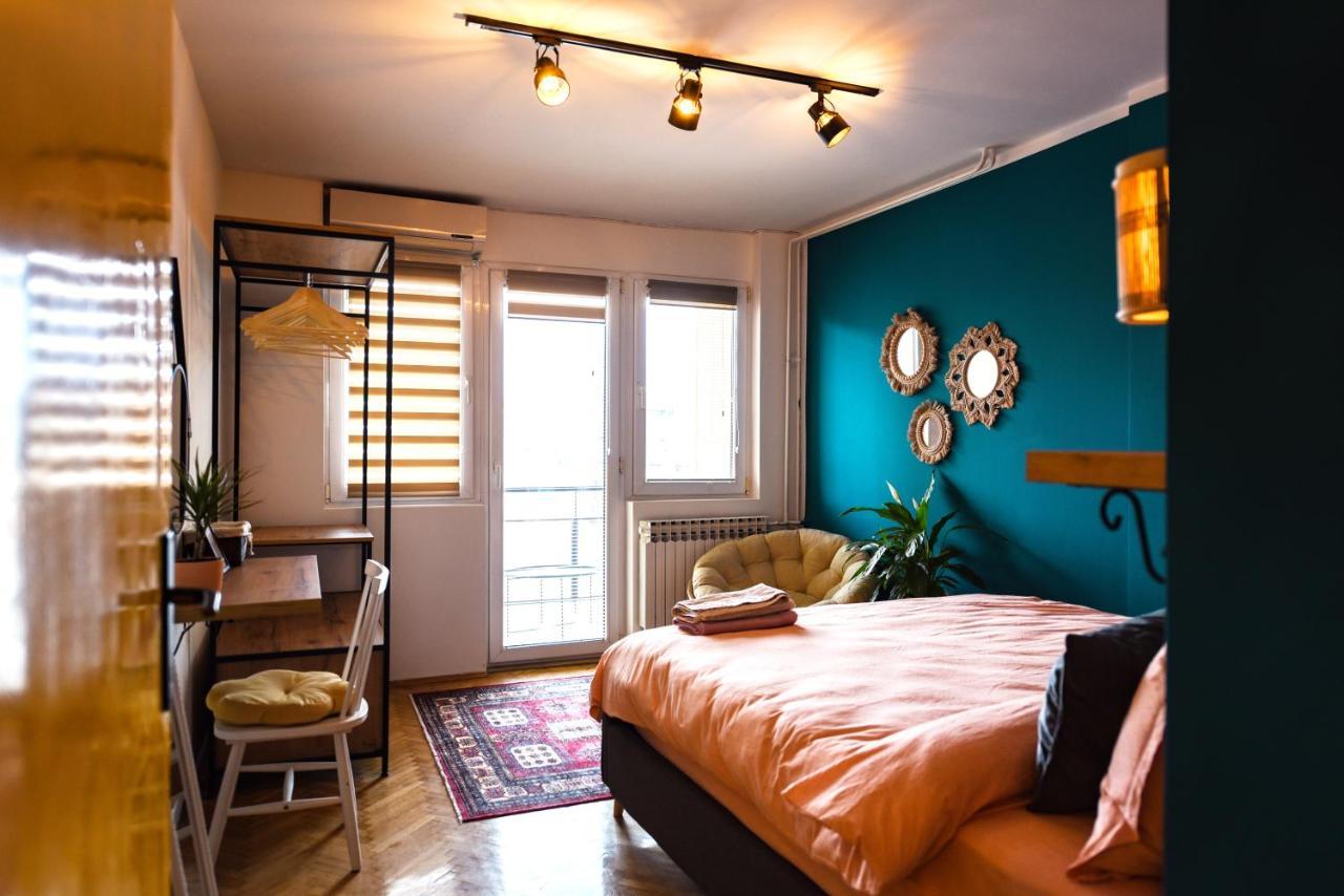 Cozy Bright Central Prishtine Bagian luar foto